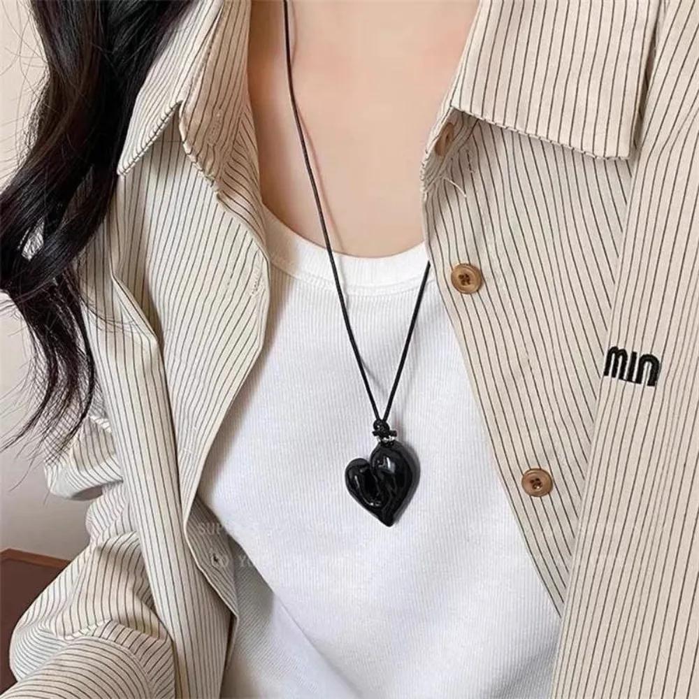 Personality Retro Design Irregularity Heart Pendant Necklace for Women Cute Cool Adjustable Leather Rope Korea Jewelry Y2K Gift