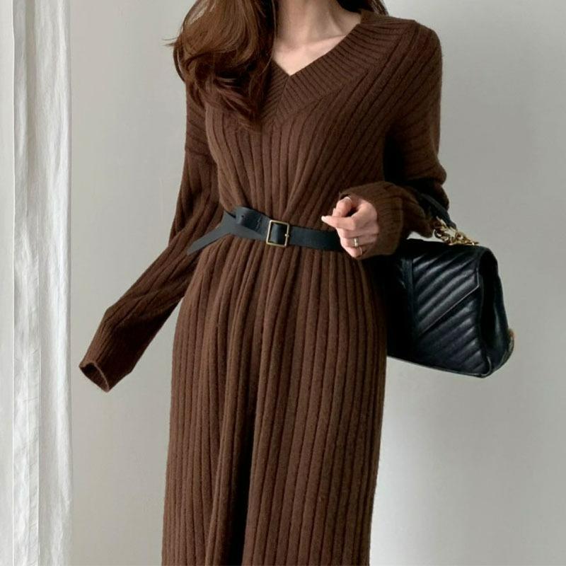 Autumn and Winter Retro Temperament Knitted Dress Women's Loose Lazy Style with Coat with Bottoming Sweater Long Skirt