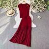 Ensemble de robe décontractée simple Col rond Sans manches Haut court Jupe longue plissée Deux pièces