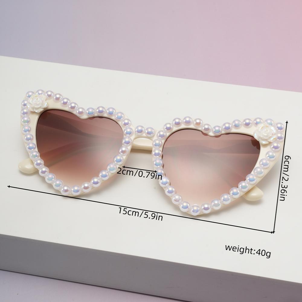 Women Sweet Romantic Heart-shaped Pearl Floral Sunglasses Perfect Gift for Valentine's Day Girlfriend Birthday Gift