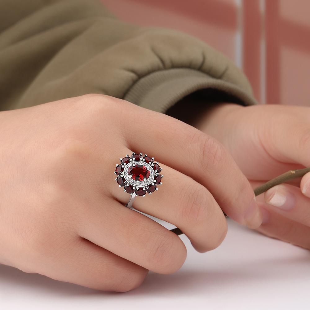 2026, 925 Sterling Silver Ring Earrings Pendant Necklace Natural Garnet January Birthstone Jewelry Set for Women's Banquet Gifts
