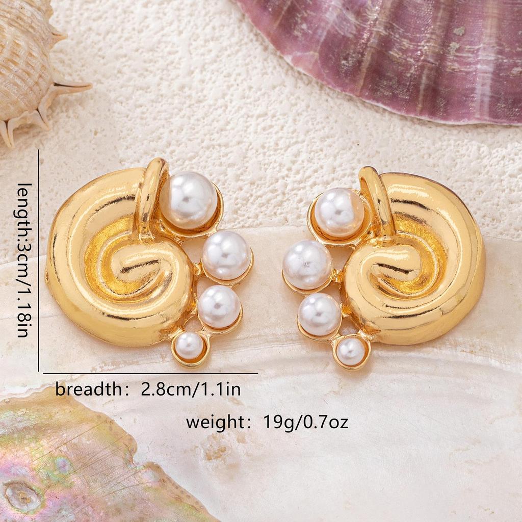 Trendy Gold Conch Pearl Earrings for Vacation Wear
