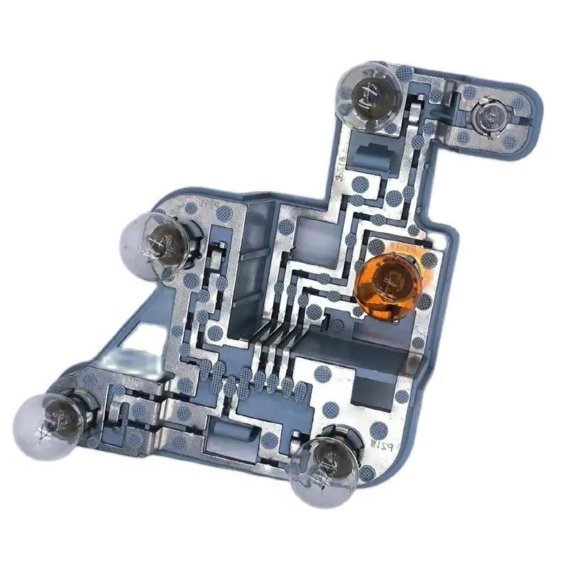 A2048201500 A2048201600  Halogen Version Tail Lamp Bulb Holder With Bulb For Mercedes Benz W204 C Class