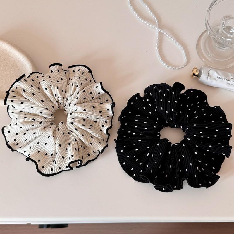 Soft and Sweet Style, Large Pleated, Big Polka Dot, Large Intestine-shaped Hairband for Tying Hair.