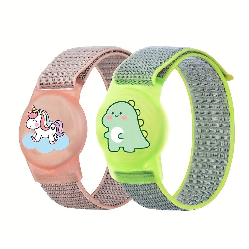2 DB Alkalmas Airtag Védőtokokhoz, Aranyos Csuklópántos Kialakítással, Puha, Légáteresztő Nejlonból. Tartalmaz egy szíjat, amely kompatibilis az Airtag-gel Green+pink beige