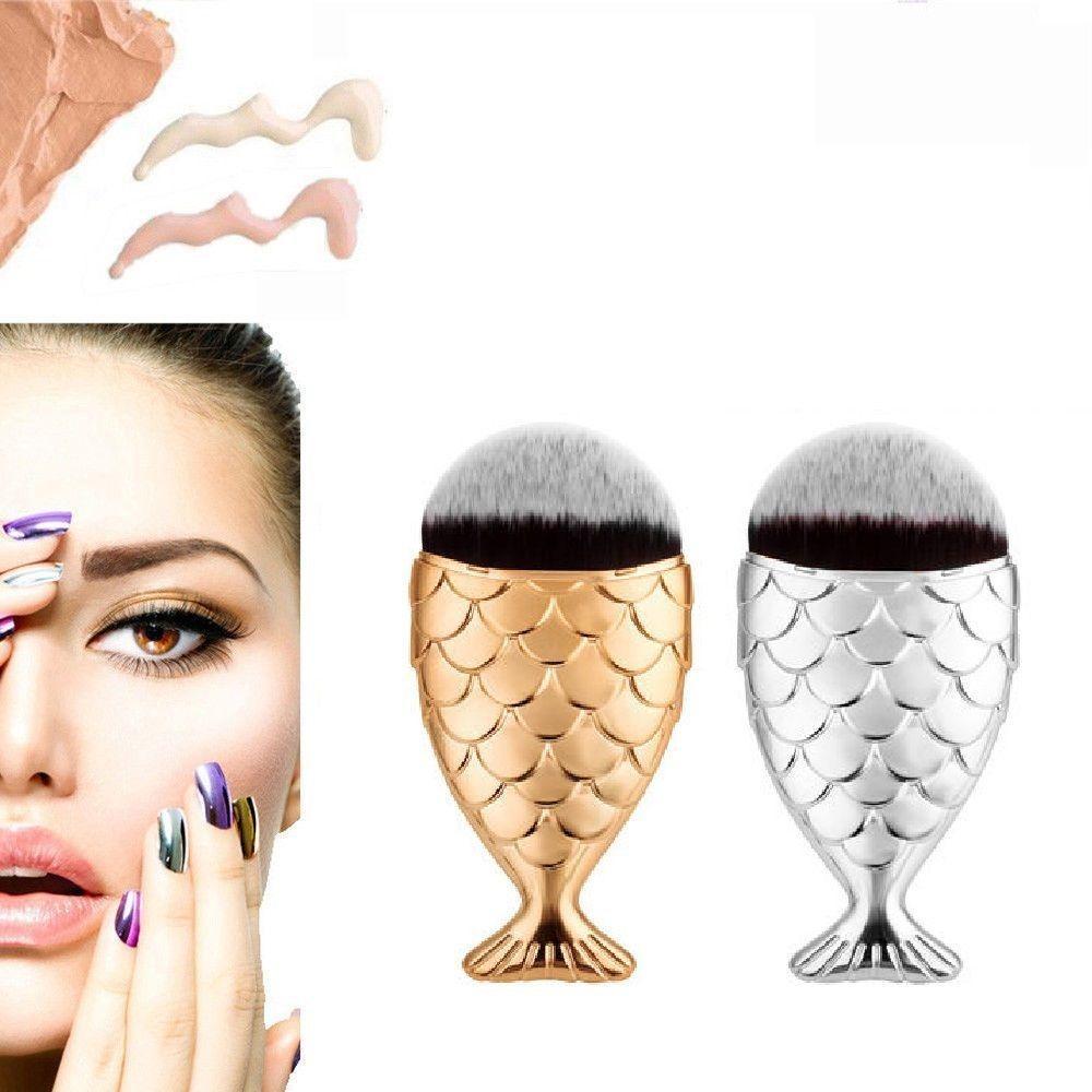 Mermaid Fish Scale Makeup Brush With Fish Tail Foundation Brush Powder Silver