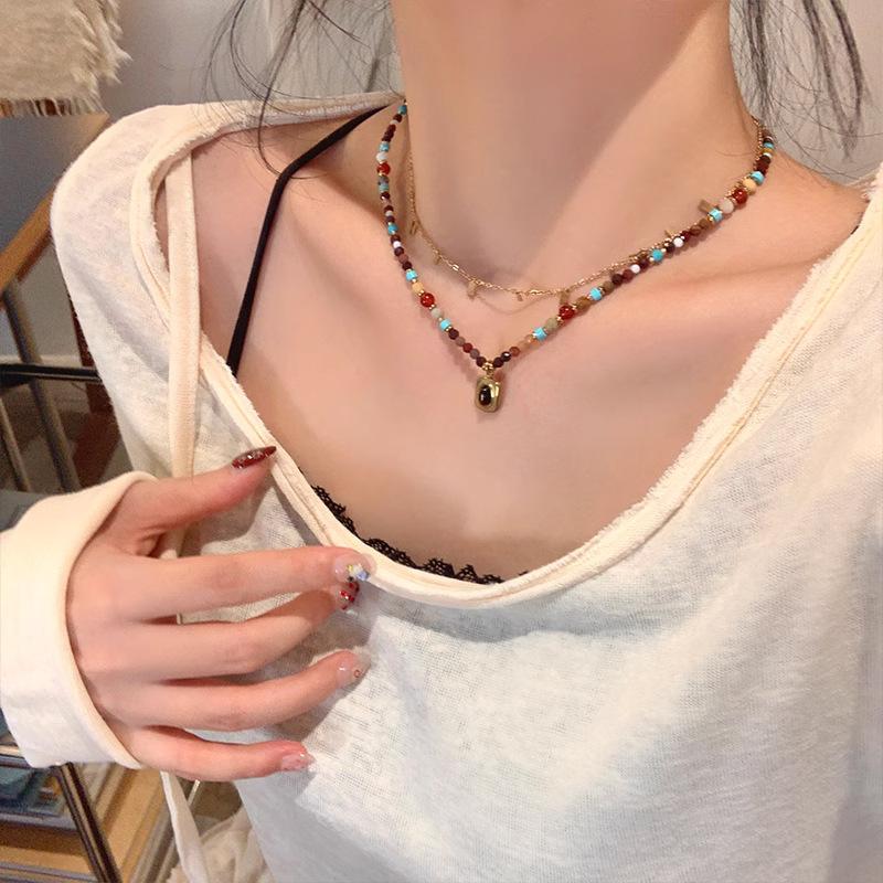New Fashion Turquoise Sugar Cube Beaded Tiger's Eye Stone Necklace Women's High-class Sense Of Light Luxury Collarbone Chain