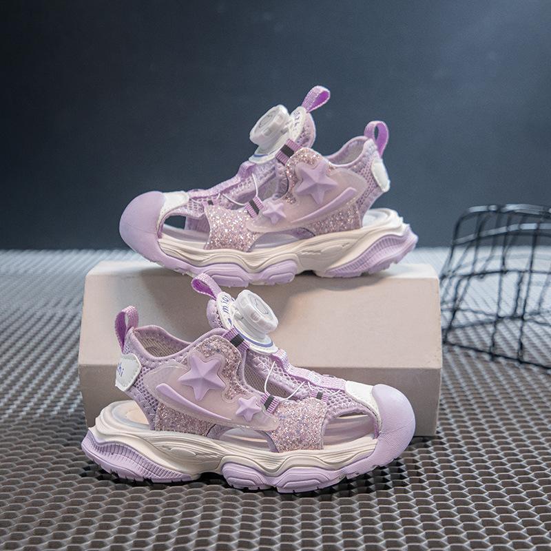 Girls' Sandals Summer New Breathable Button Mesh Shoes Children's Sports Beach Shoes Fashionable Lightweight Soft Sole