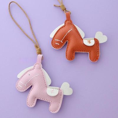 1 Stück Pferdeanhänger Dekoration Trendiger Süßer Pony Pu-Leder Schlüsselanhänger Für Damen Tasche Schlüsselanhänger Anhänger Zubehör