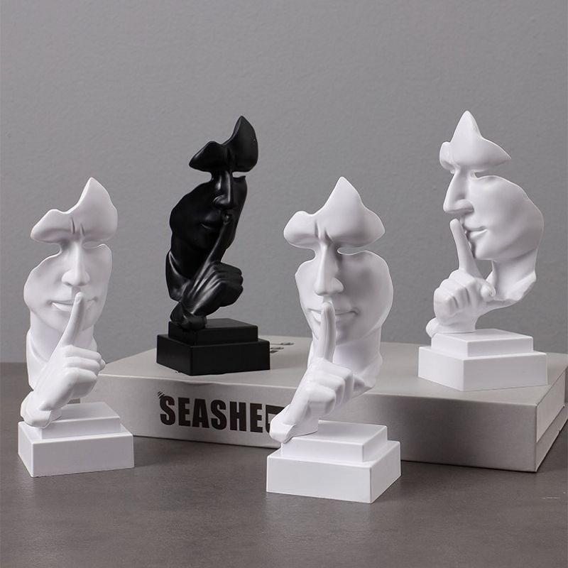 13.5cm Mini Smoking Man Statue Plastic Sculpture For Gentleman's Den Retro Bar Decor Abstract Silence is Golden Ornament Gift