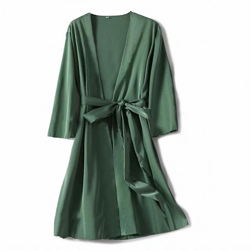 Women's Ice Silk Robe: Elegant, Sexy, and Thin Pajamas for Spring and Autumn.