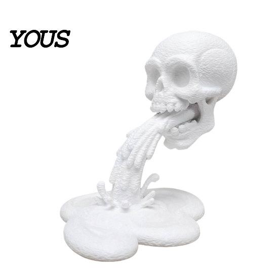 Dark Niche Atmosphere Decor 3D Printed Skull Water Flow Ornament, Creative Statue with Long-lasting Figure Stable Base, Compact Gothic Decoration,