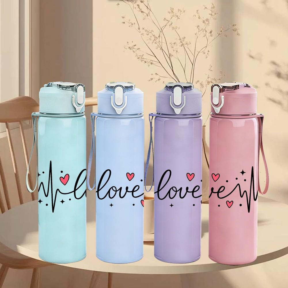 1PC Love Heartbeat Cursive Letter 750ml Color Plastic Sports Water Bottle Leakproof Flip Straw Lid Suitable for Sports Office Home Use