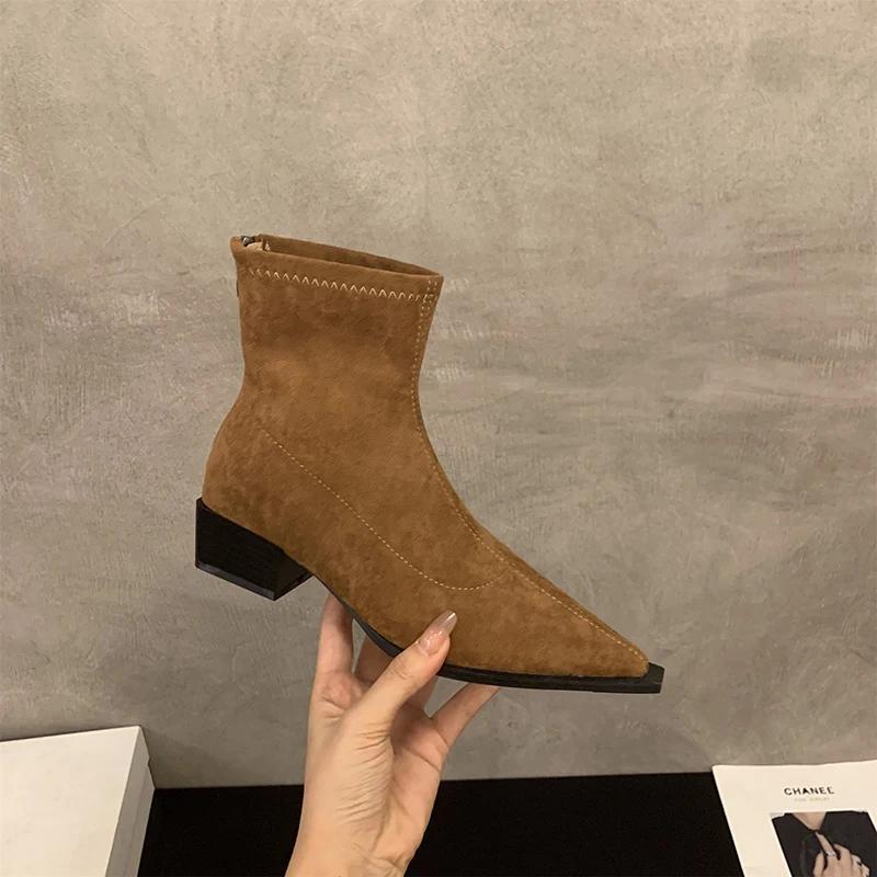 Mode 2025 Designer Leopard Damen Stiefeletten Mode Spitzschuh Kurze Stiefeletten Damen Prägnante Blockabsatz Schuhe