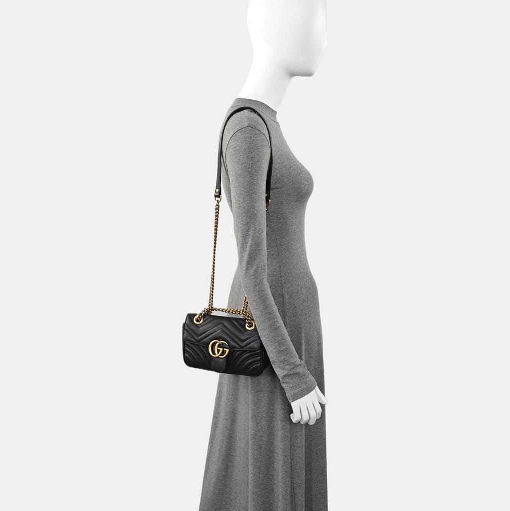 [Pre-Owned] Gucci GG Marmont Matelassé Mini Bag 'Black' - Very Good #7WZD6Y
