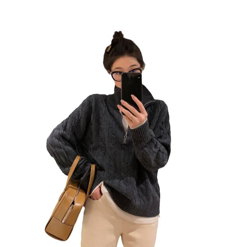 Pullover im koreanischen Stil mit Pony-Stickerei und halbhohem Kragen - Herbst/Winter 2025 Kollektion