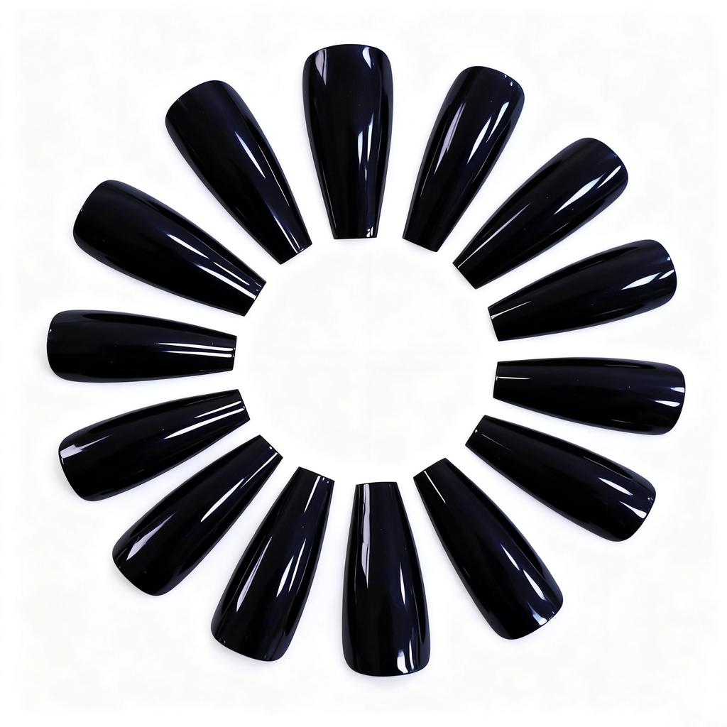 Nail art, Spice Girl style black 24 pieces, fake nails, long trapezoidal armor.