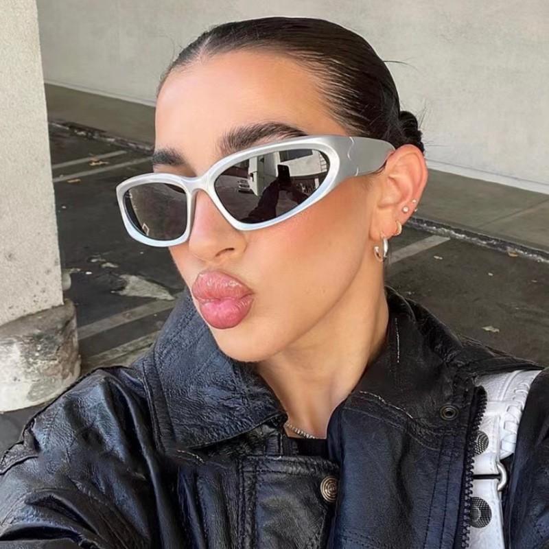 Protective Glasses New Popular Women Punk Sunglasses Unique Oval Sun Glasses Men Goggle Shades Mirror Colorful Y2K Eyewear