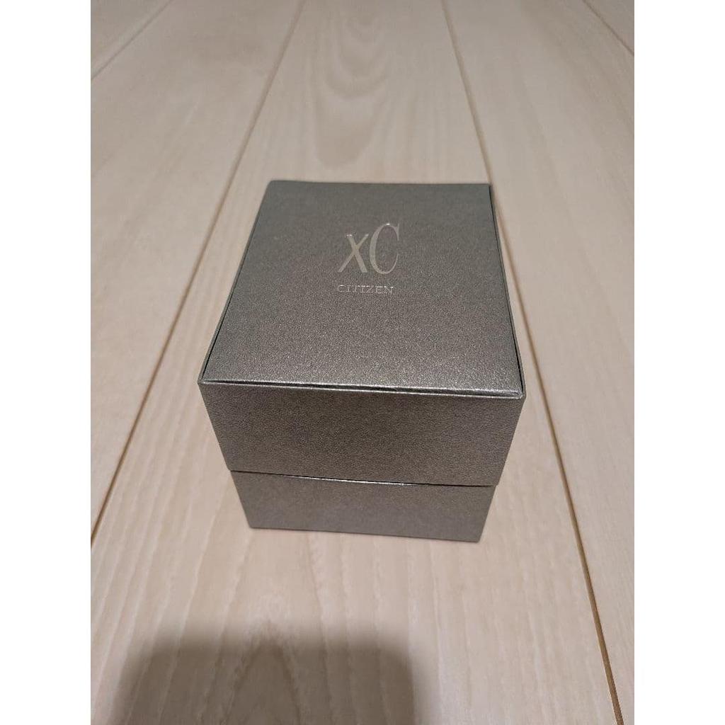 Used CITIZEN Watch xC Eco-Drive with outer box and spare links