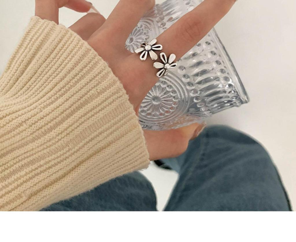S925 Sterling Silver Adjustable Flower Ring - Retro Fashion Niche Design for Women