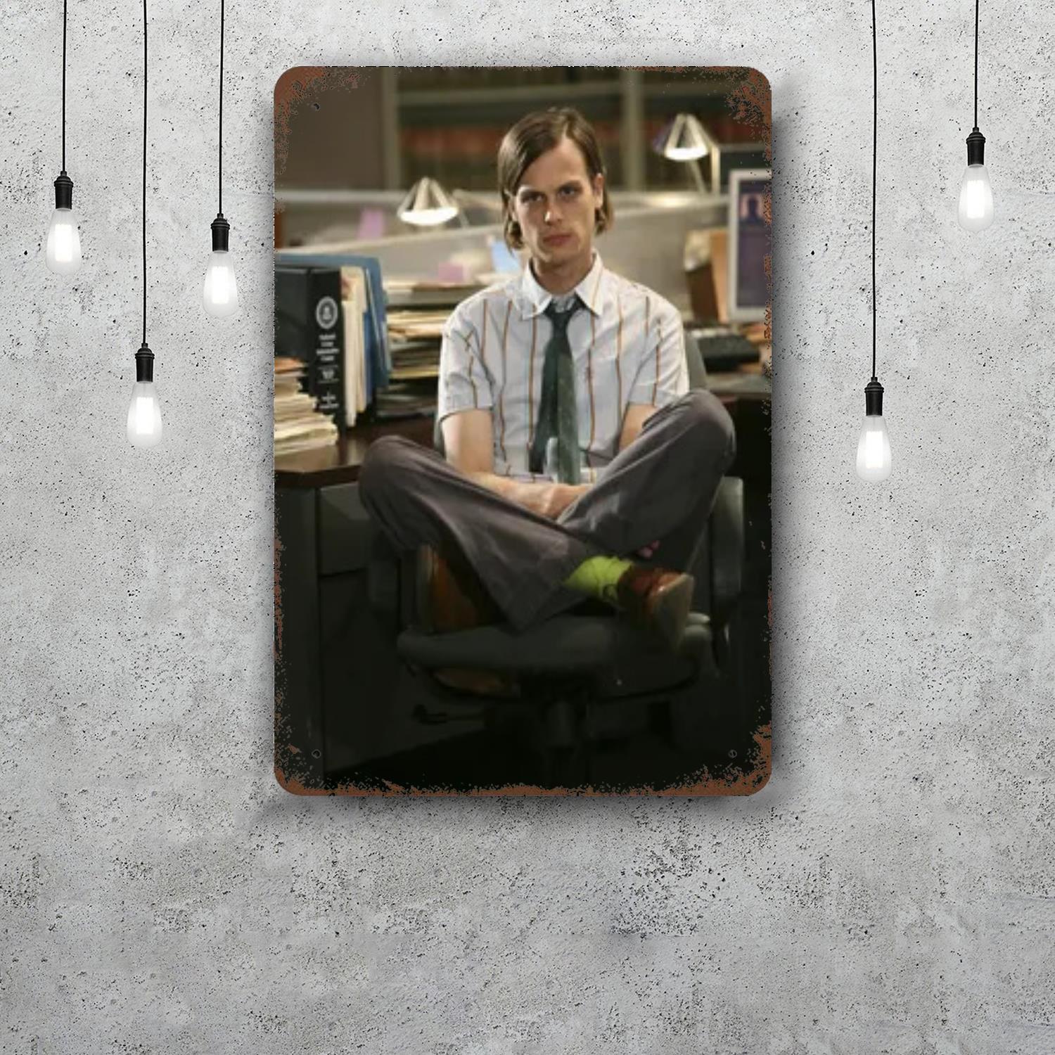 

matthew gray gubler Retro Vintage Tin Sign Poster Decorative Plaque Metal Plate Wall Decor 20x30cm（7.8x11.8inch）