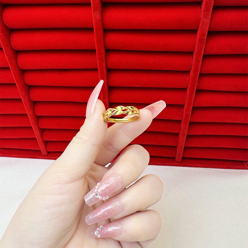 Exquisite Sand Gold Open Ring for Women: High-End Niche Design, Light Luxury Style, Long-Lasting Color, Imitation Gold.