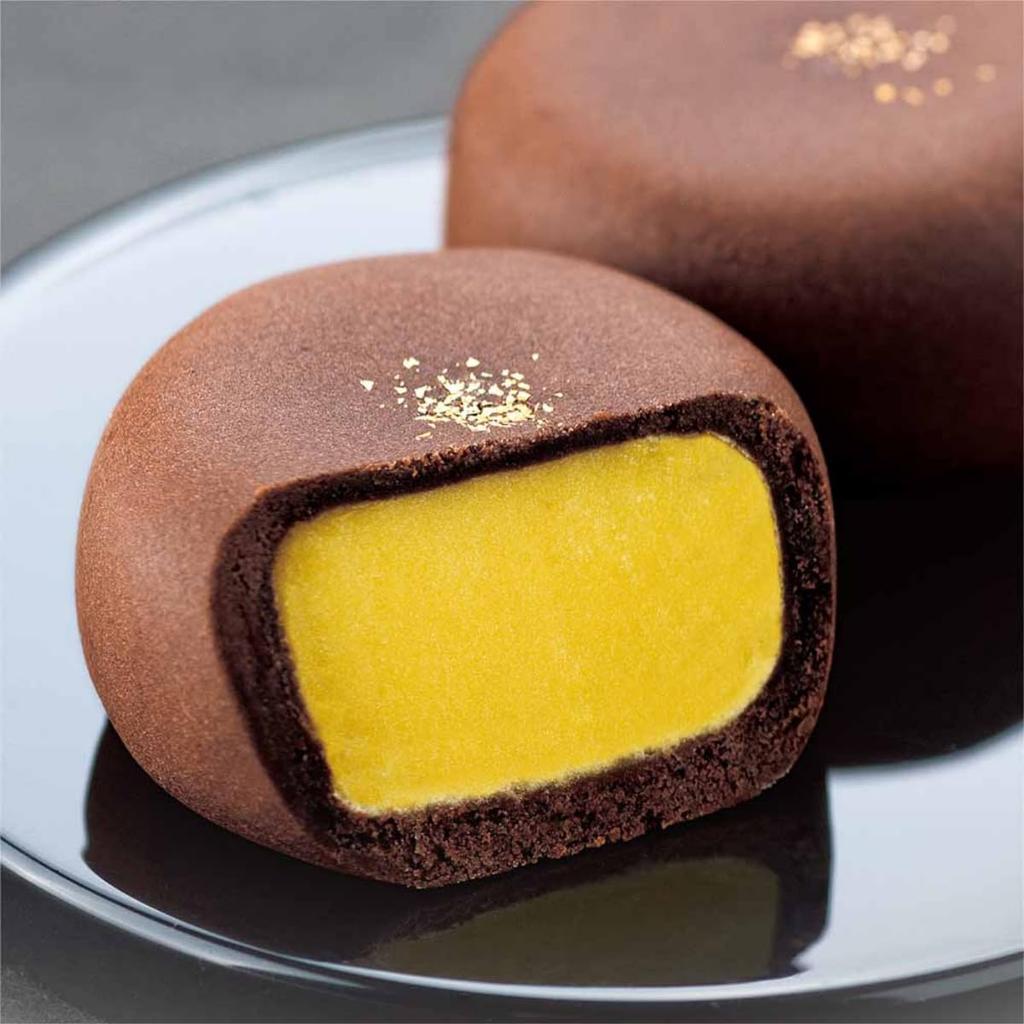 Tenmantsuki Amamitsuki Manju Chocolate Manju Gold Powder Rabbit Package Individually Wrapped Gift Present Day [Kamejirushi Official] (10 Pieces)