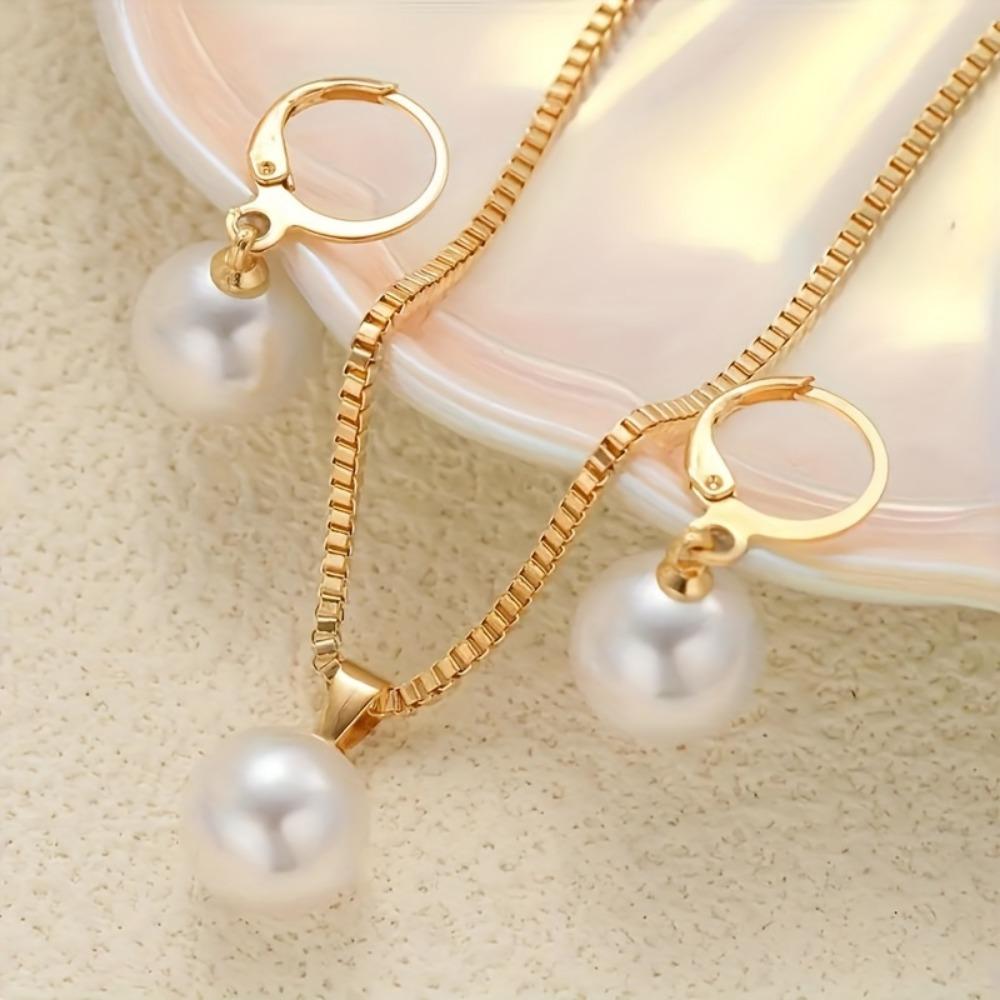

Heart Crystal Copper Jewelry Set Faux Pearl Accents Necklace & Earrings for Daily Wear & Gifting