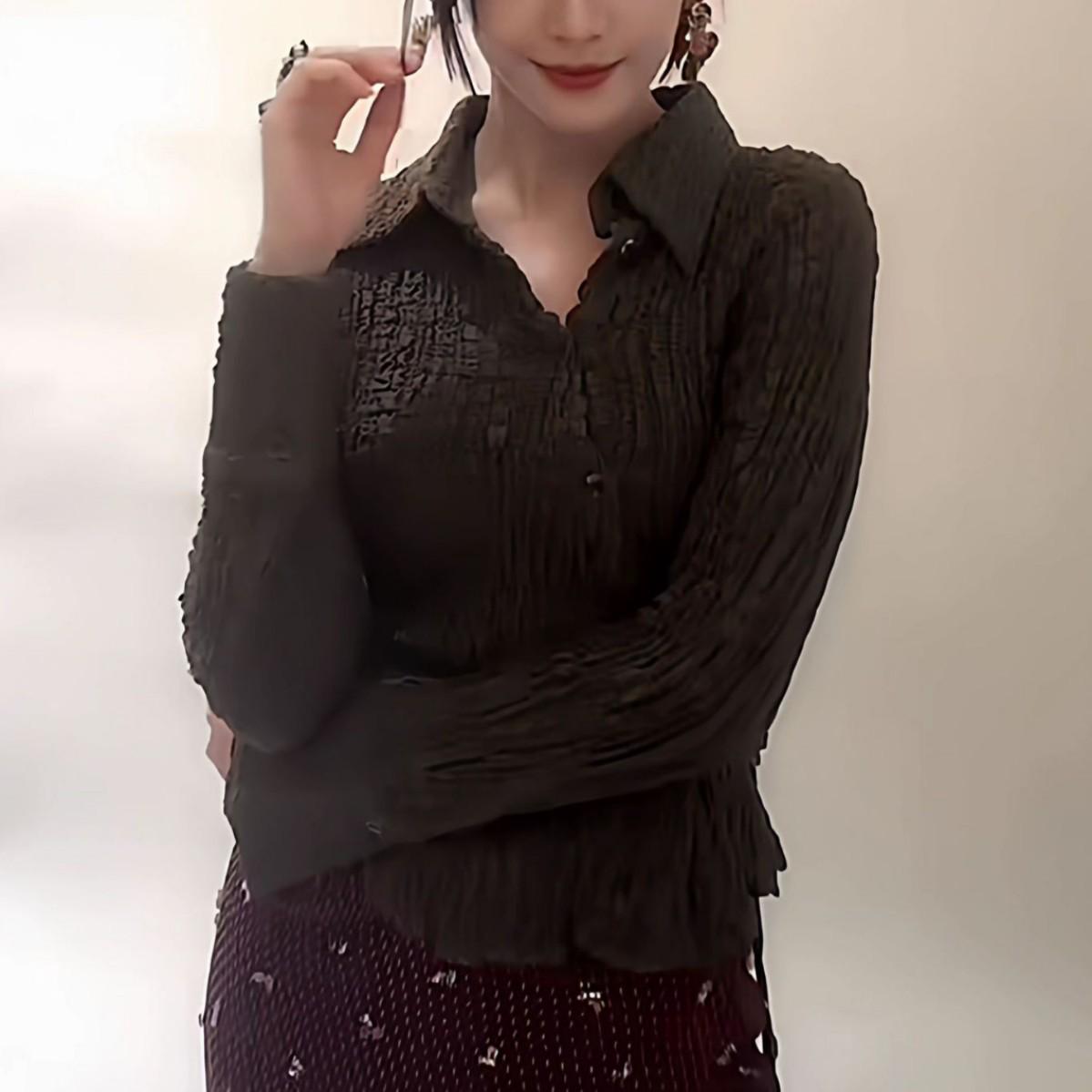 

Dilraba-Inspired Wrinkled Texture Long-Sleeve Oblique Lapel Slim Fit Shirt for Women XL