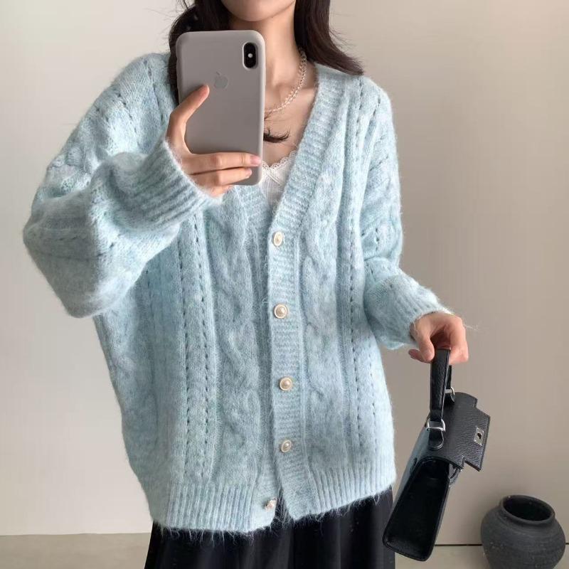 Loose sweater women's coat autumn and winter new casual lazy wind outside wear V-neck knitted cardigan top