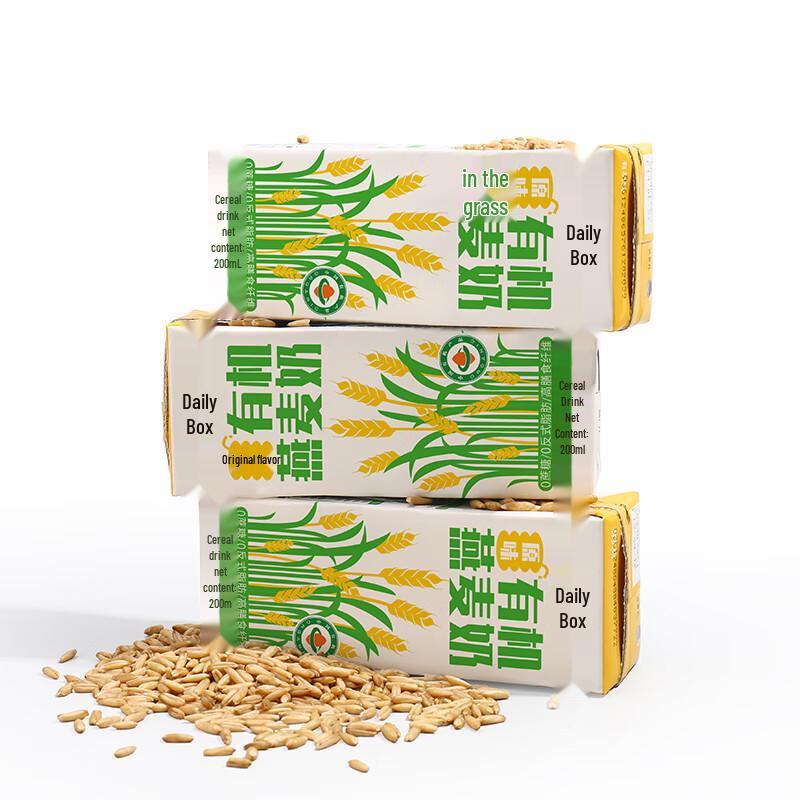 Daily Box Organic Oat Milk 10-Pack