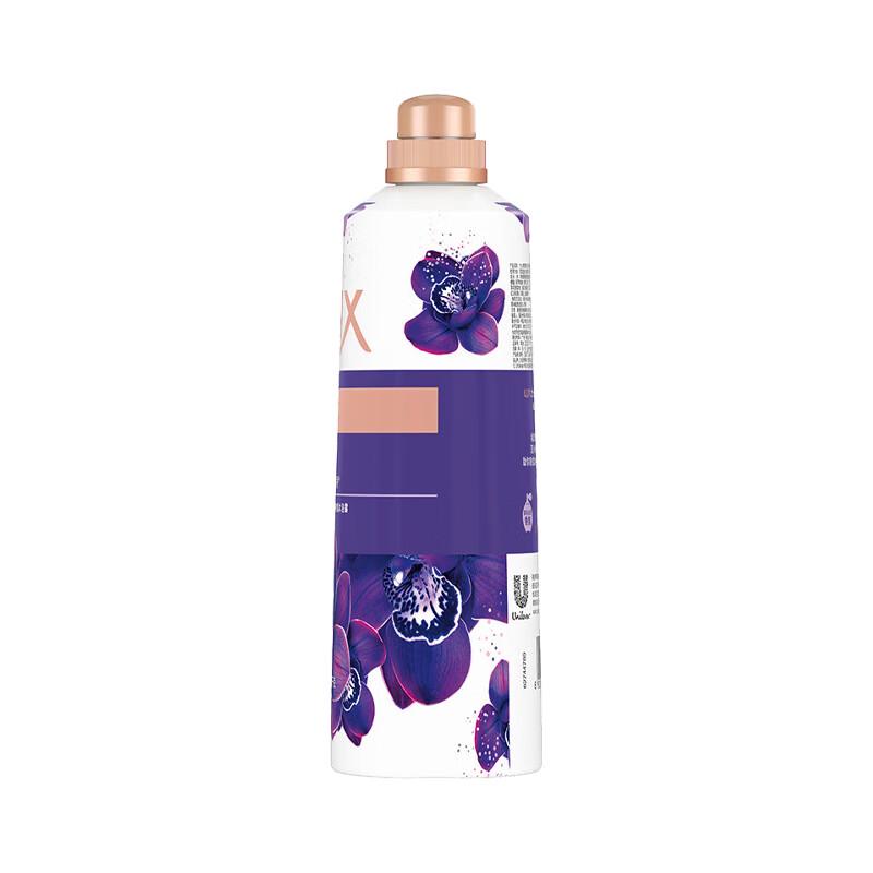 

LUX Perfumed Essential Oil Body Wash - Purple Lotus