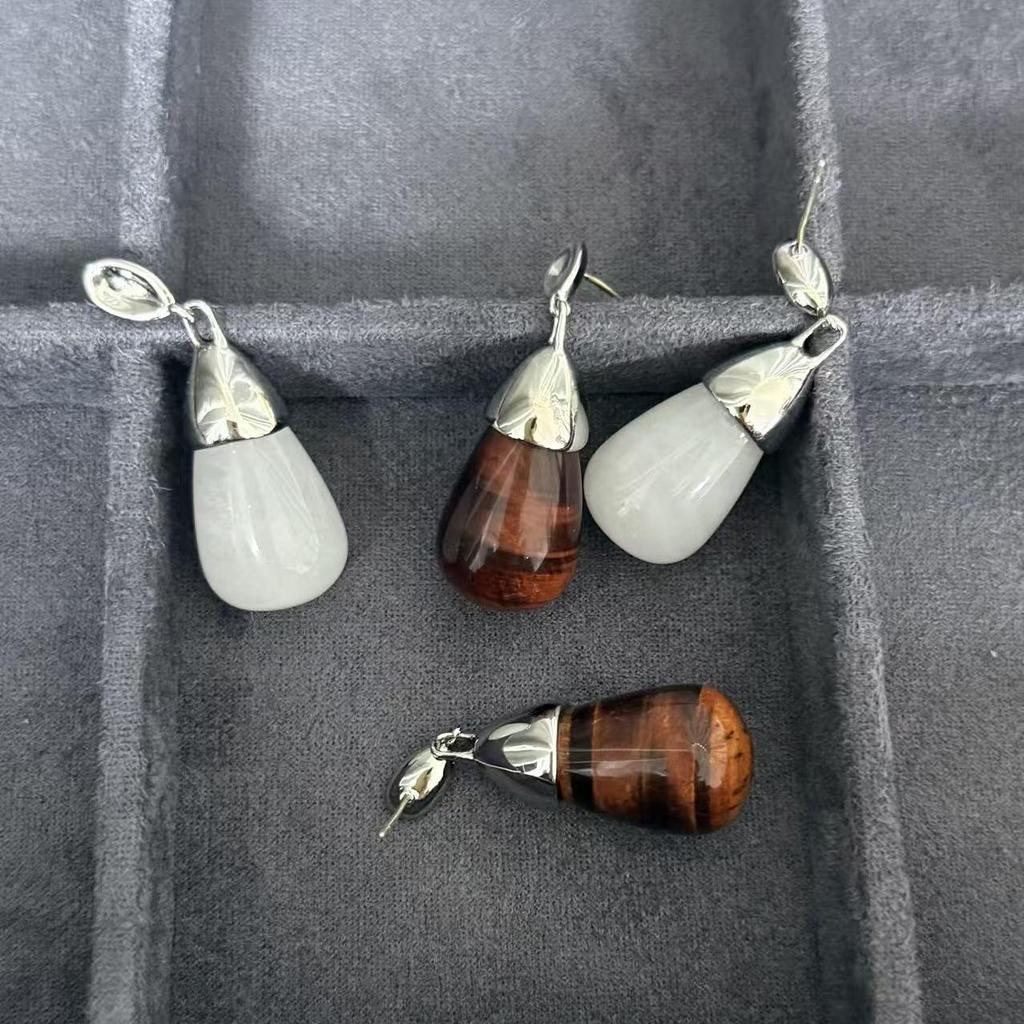 Tiger Eye Stud Earrings - Retro, Versatile, Unique Design, Light Luxury, Elegant Drop Style