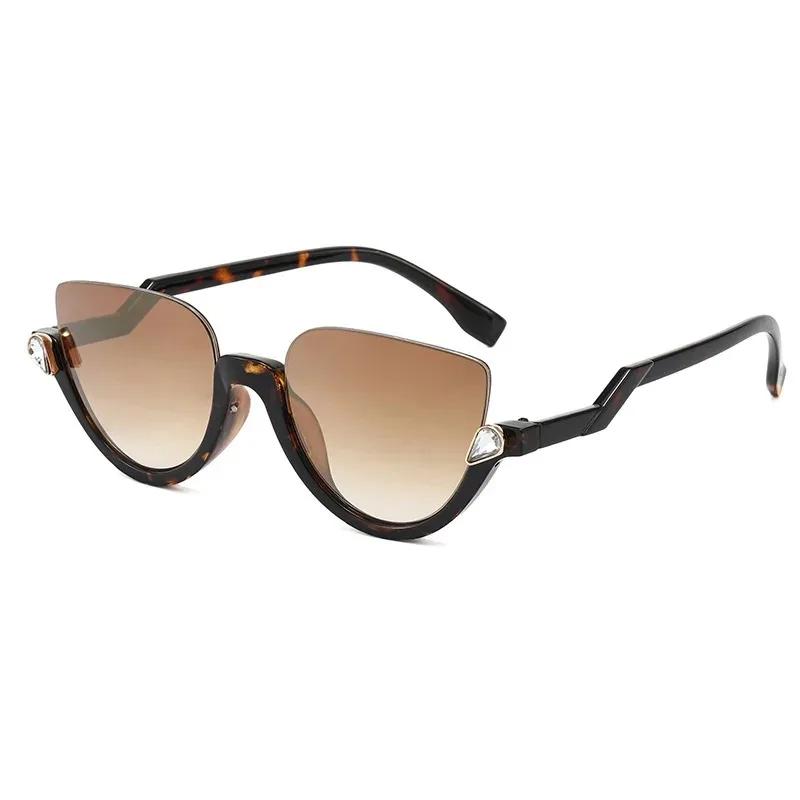 New Women's Half Frame Cat Eye Sun Glasses Women Classic Vintage Sun Glasses Summer Outdoor Travel Eyewear UV400