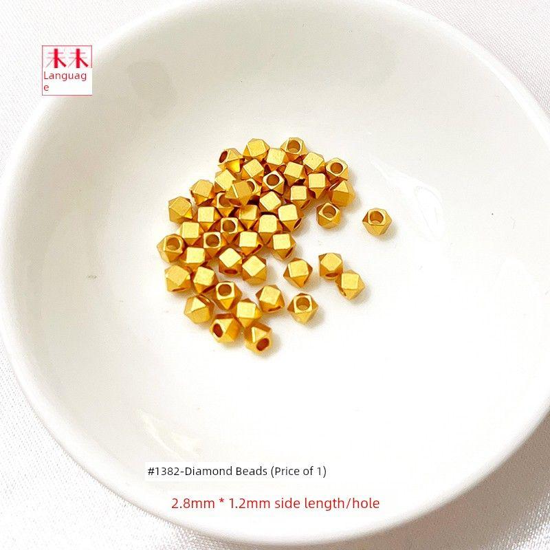 

Gold Accessories Scattered Beads Ancient Style Frosted and Matte Surface Small Bead Spacer Beads Handmade Bracelet Wrist String DIY Beads Accessories 2.8mm rhombic beads