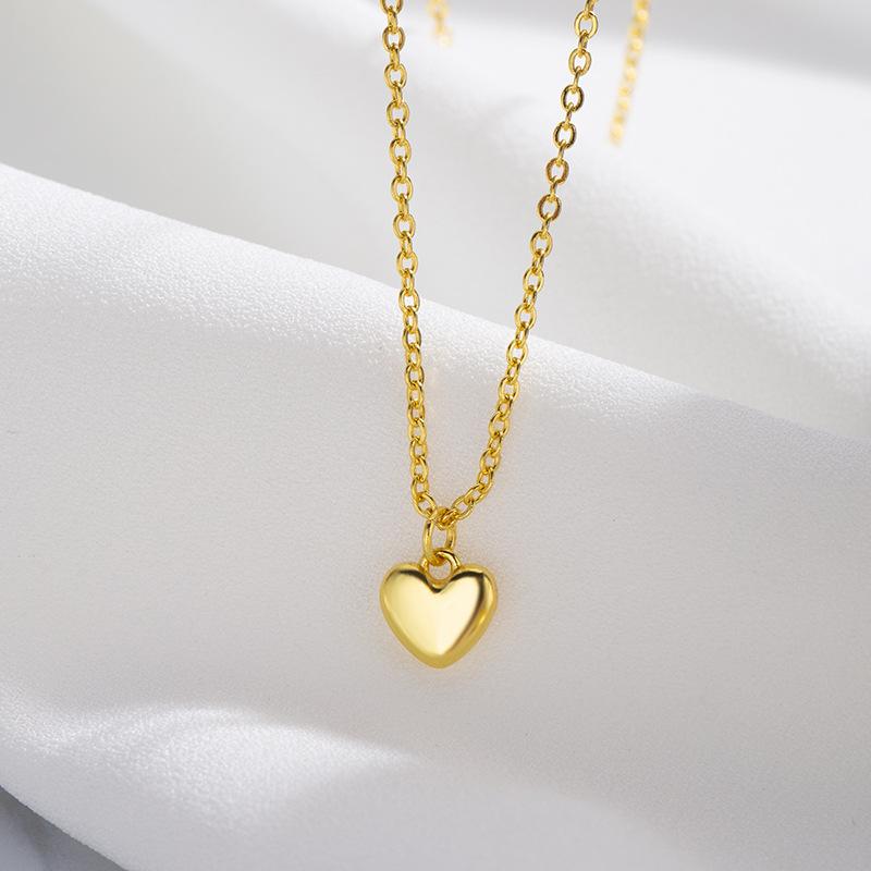 Glossy Heart-shaped Necklace Women's Niche High-end Design Sense Light Luxury Collarbone Chain Love Pendant