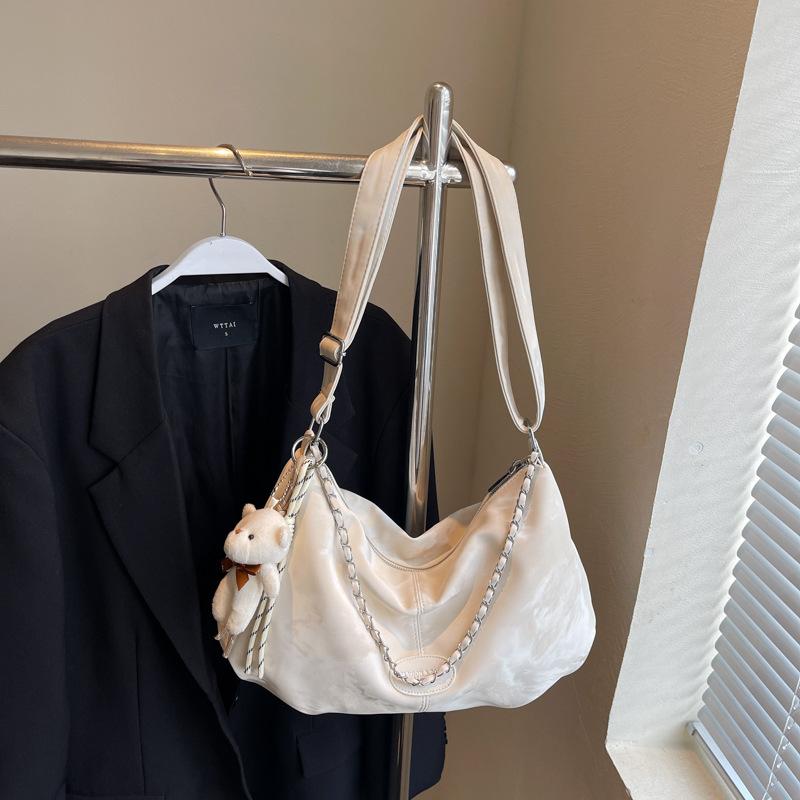 

Large-capacity bag women s summer new versatile niche chain shoulder messenger bag pleated dumpling bag бежевый