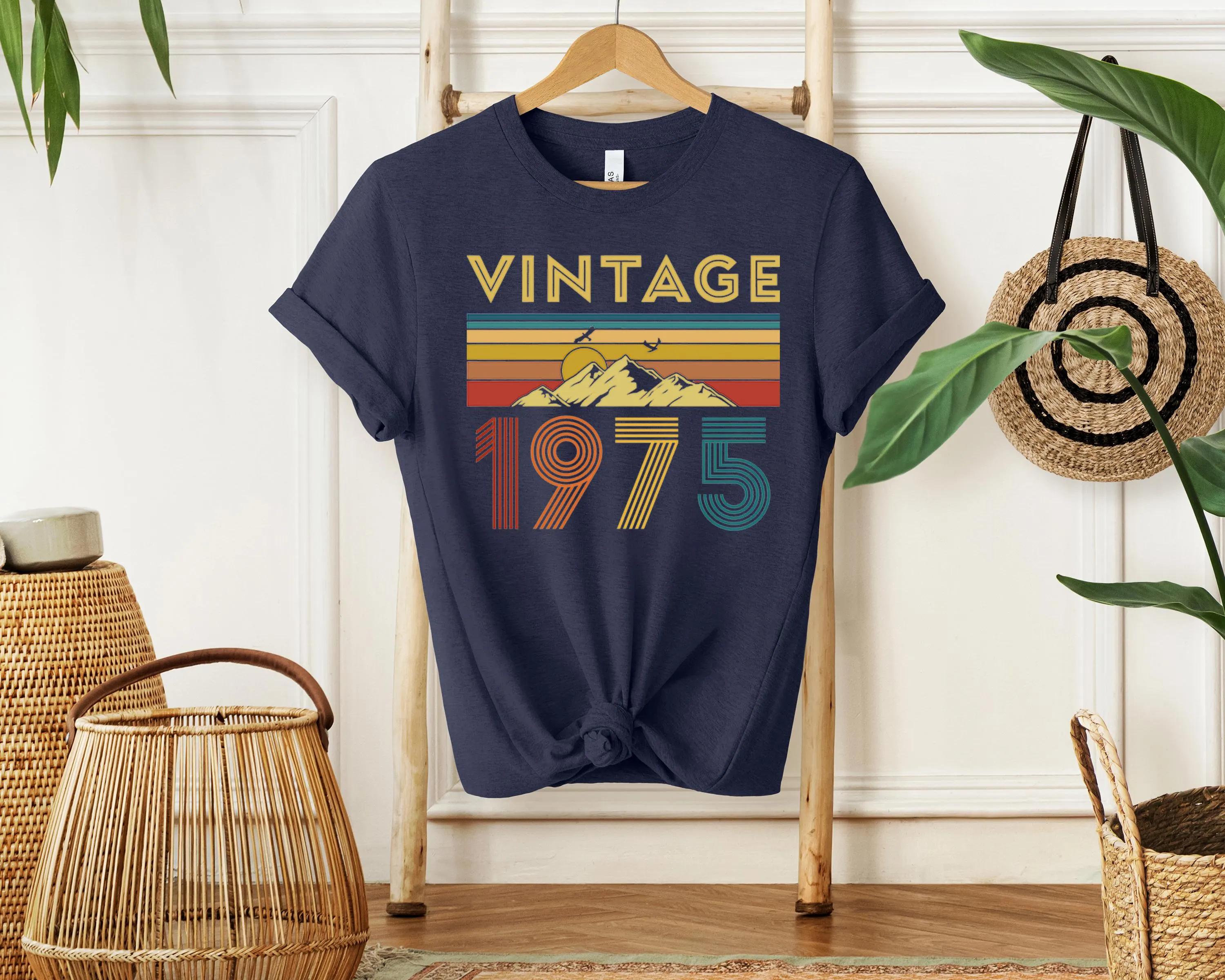 1975 Birthday Commemorative Tshirt UK A 50th Birthday Gift for A Lady A Birthday Present for Mom and Grandpa in 1975 S