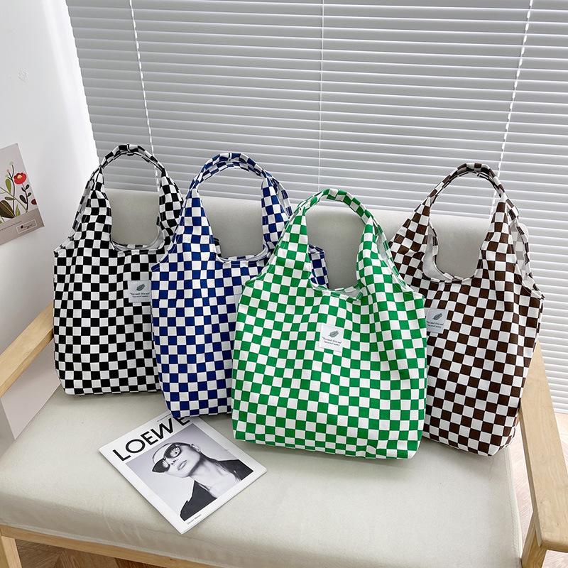 New shoulder portable large-capacity canvas bag summer women's bag simple checkerboard college style shopping bag