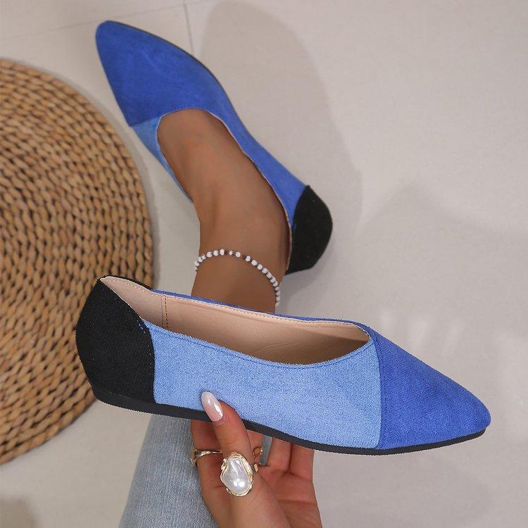 Women's Solid Color Large Size Slip-on Pointed Toe Color Matching Flat Bottom Shallow Mouth Comfortable Casual Shoes