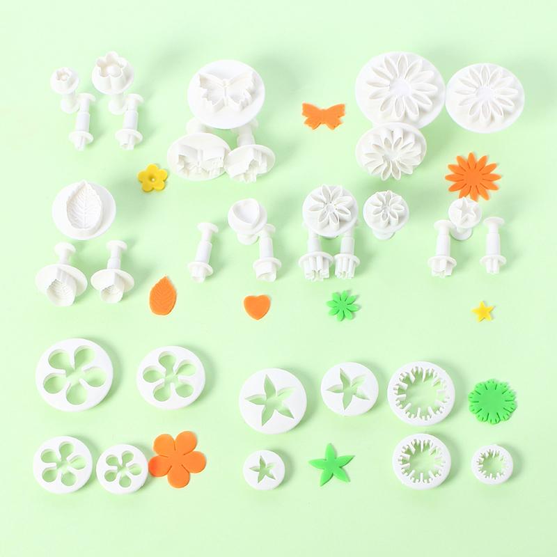33Pcs/Set Fondant Plunger Cutter Cake Cookie Fondant Mold DIY 3D Decorating Tools Cake Biscuit Cutter Baking Supplie Baking Mold