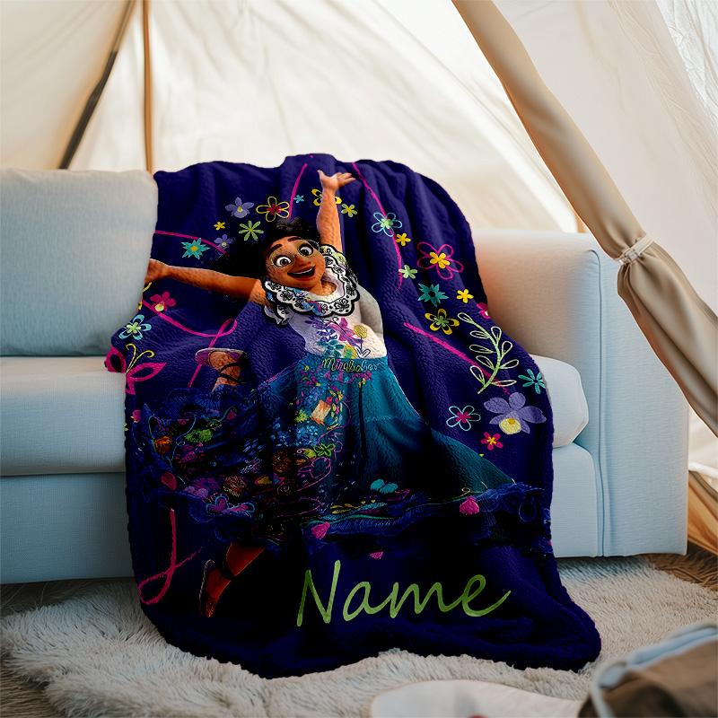 Customizable Princess Throw Blanket – Personalized Name, All-Season Cozy Snug Blanket, Machine Washable, Personalized Blanket