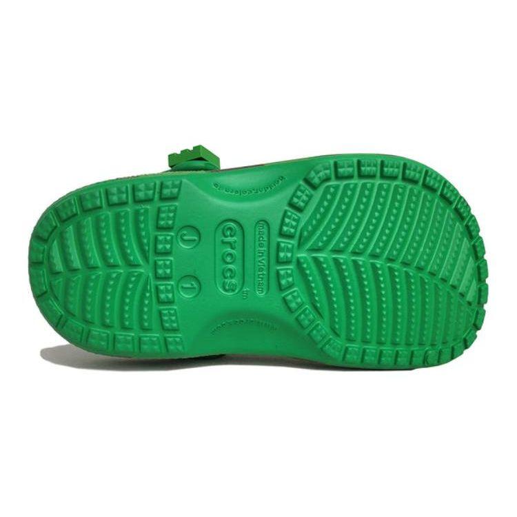 Minecraft x Crocs Classic Clog Kids Grass Block Kids Sneakers Green Multi 208473-90H