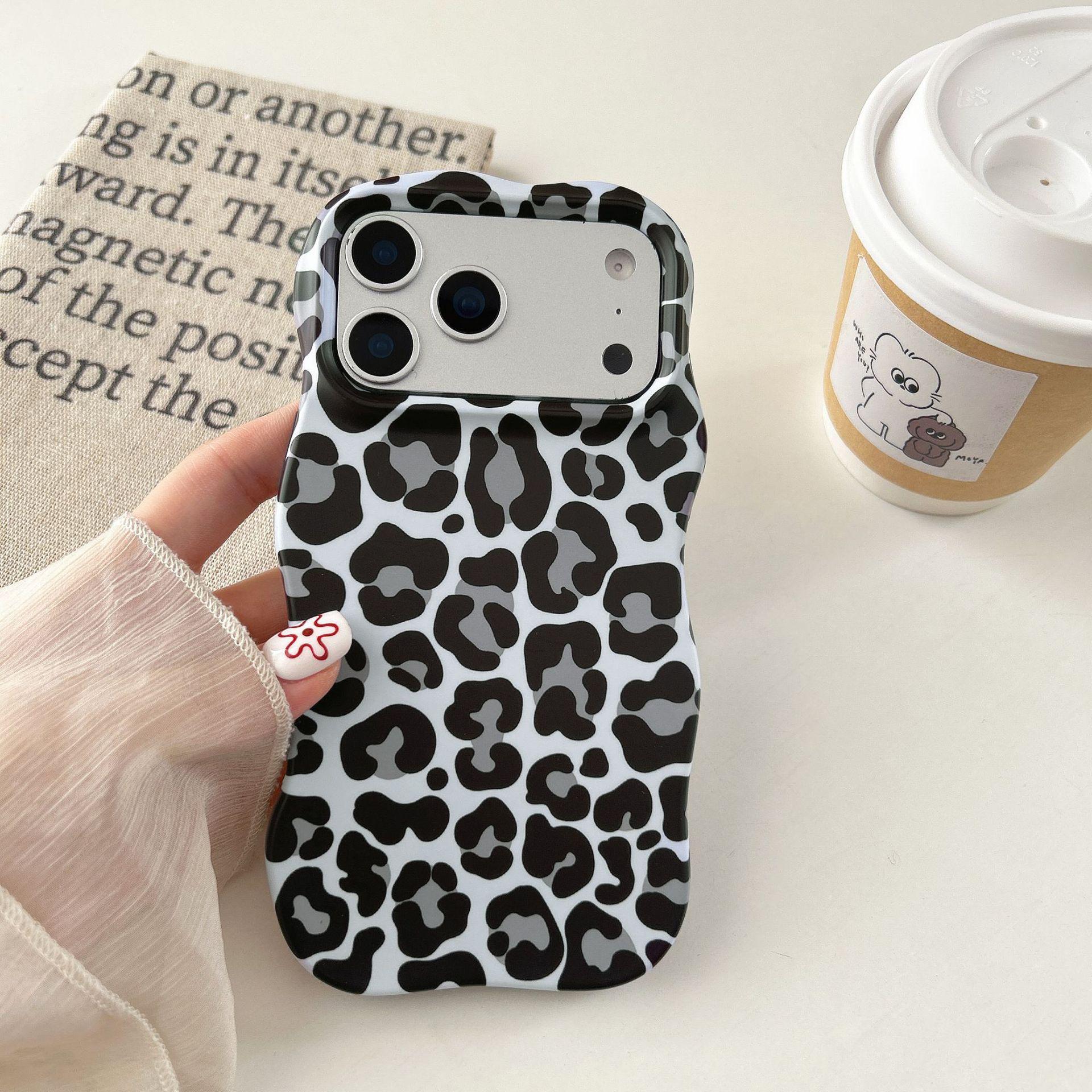 

Spicy Girl High-End Leopard Print iPhone 17/16/15/14 Pro Max Case 13 Pro