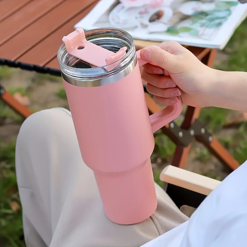 Fashionable 40-ounce stainless steel cup with handle, vacuum insulated travel cup, leak-proof double-wall hot cup, sports water bottle