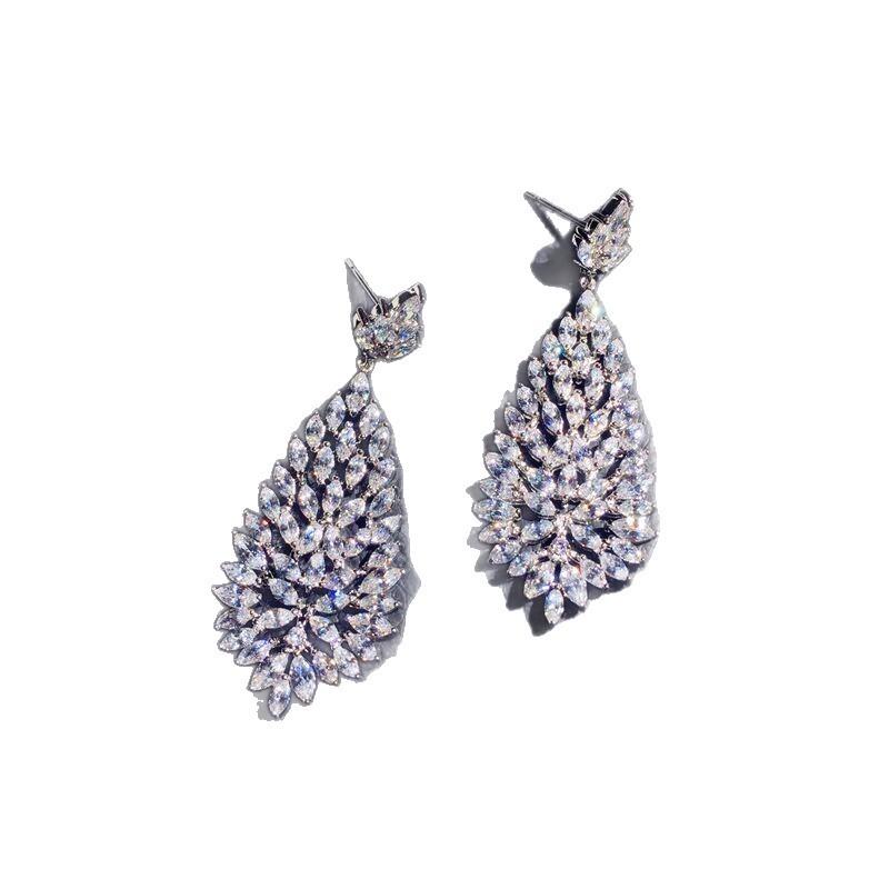 Earrings Earrings Femininity Personality Luxury Shining Zircon Crystal Versatile Earrings