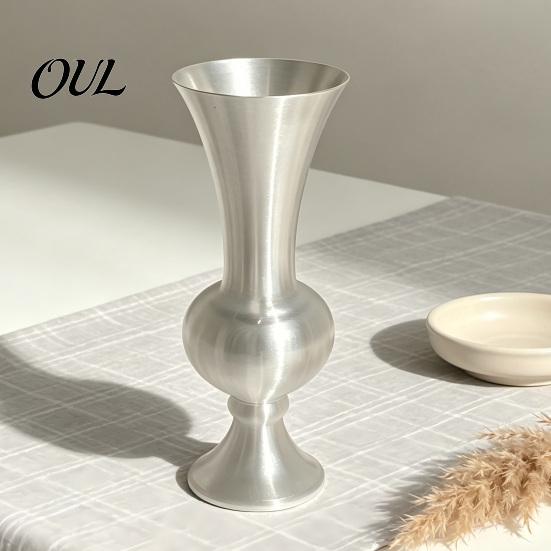 Kreatives Heimdekor Retro Gebogene Dekorative Blumenvase, 3D-gedruckt Weiter Hals Stilvolle Balkondekoration Minimalistischer Tischplatten Blumenbehälter