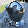 Zárt reneszánsz lovagi sisak - Középkori jelmezreplika 18-as polírozott acél,