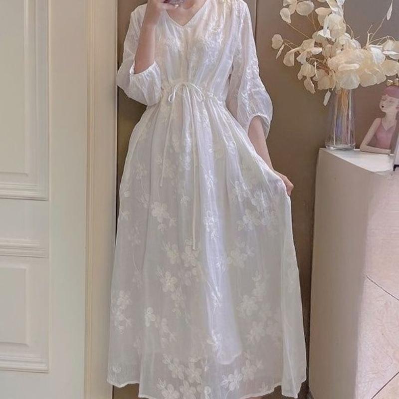 Rochie Ramie Brodată Greu cu Decolteu în V și Talie Cambrată Femei Vară Zen Lungă Literară Retro High-End Bumbac In Fustă Lungă