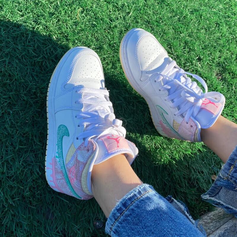 Air Jordan 1 Mid SE GS Ice Cream Kinder-Sneaker Weiß Arctic-Punch Pale-Vanilla DD1666-100